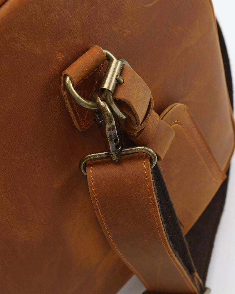 Montague Leder-Duffle