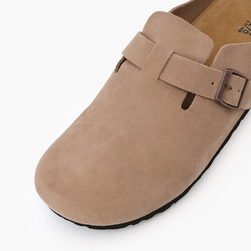 Old Money Suede Clogs – Der perfekte Mix aus Stil und Komfort •