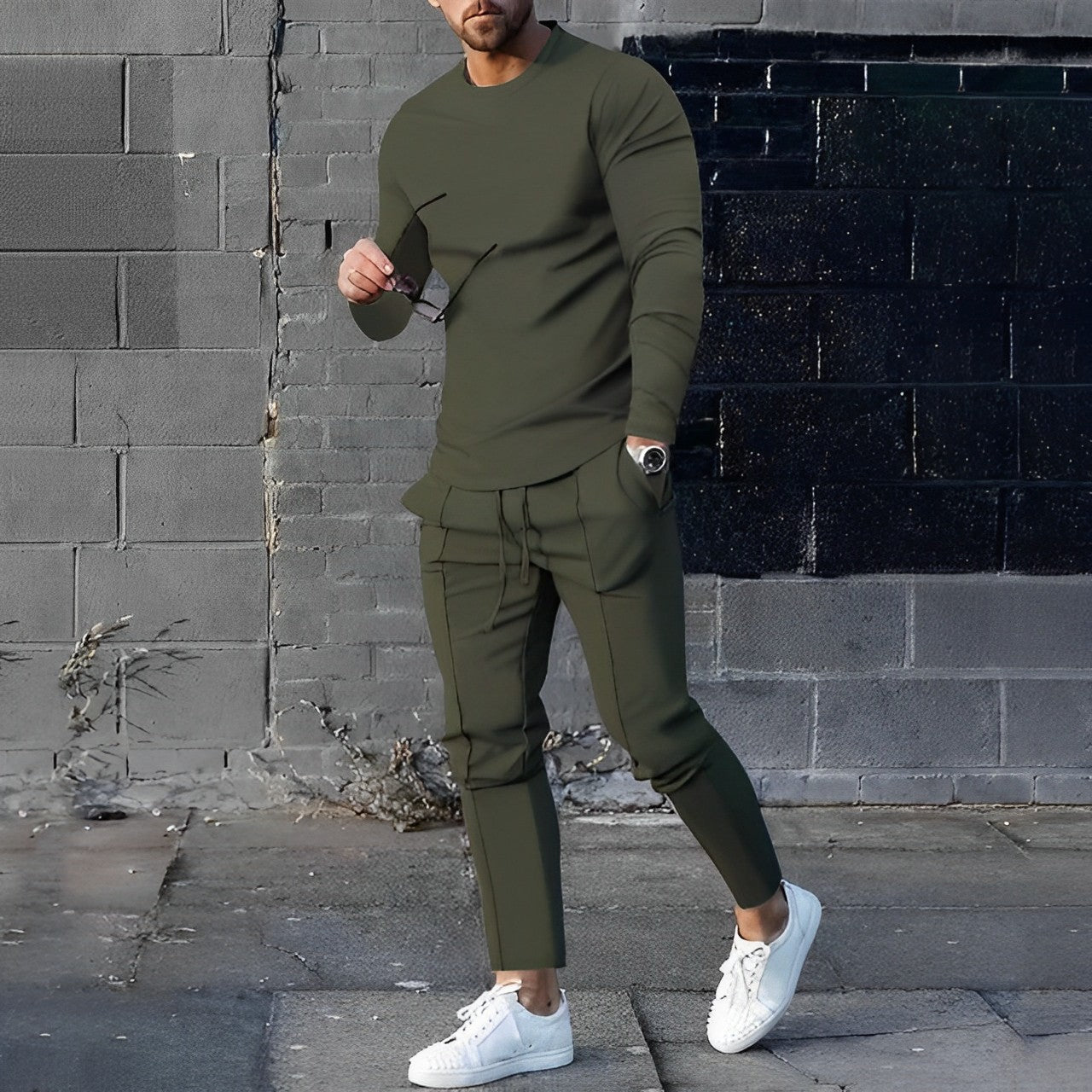 Pullover mit Hose