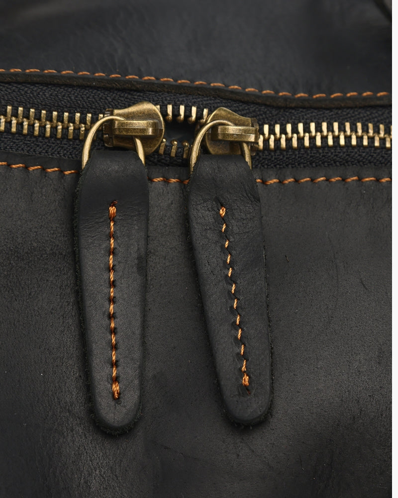 Montague Leder-Duffle