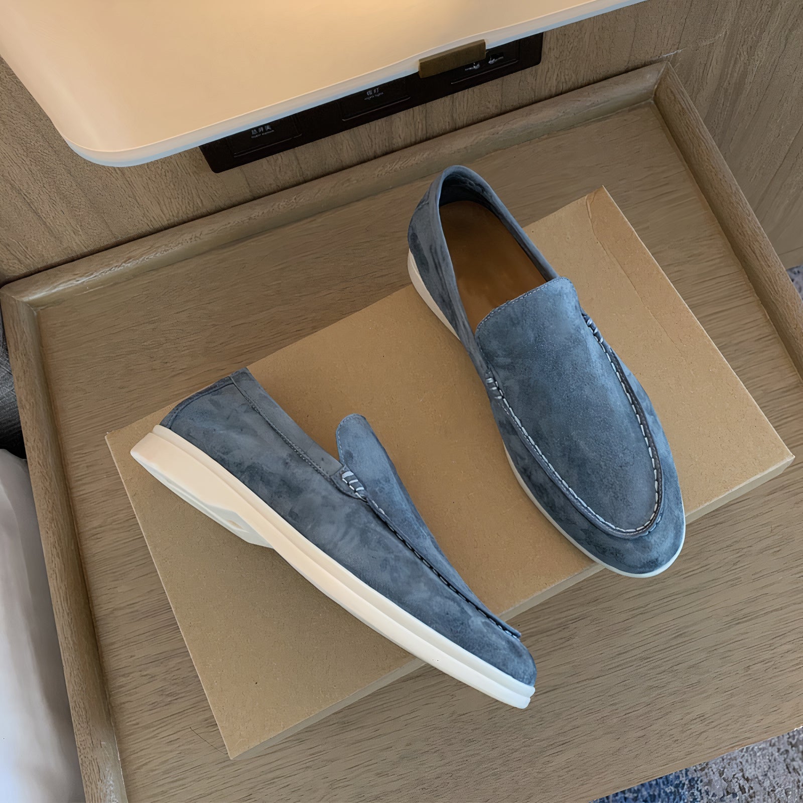 Herren Leichte Braune Slipper