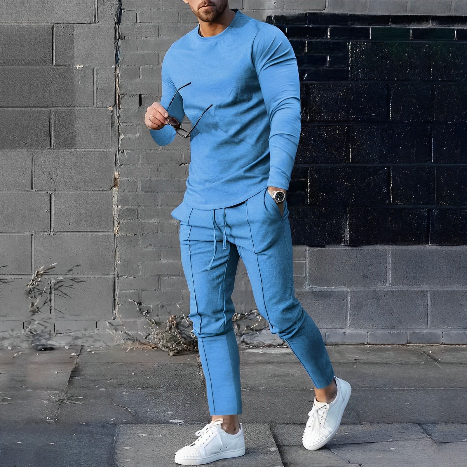 Pullover mit Hose