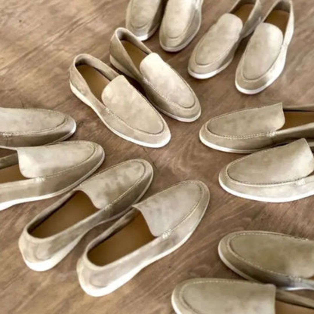Niedrige Wildleder Slipper für Männer