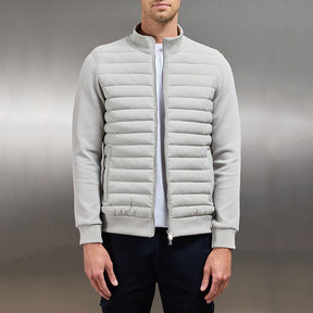 Leichte Sommerjacke für Herren mit Steppdesign