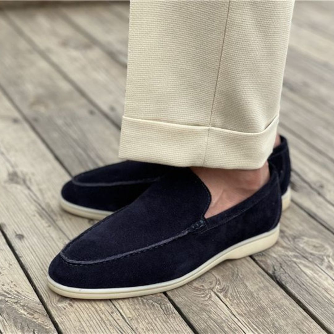 Niedrige Wildleder Slipper für Männer