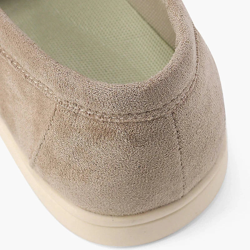 Caprice Suede Loafers – Limitierte Edition