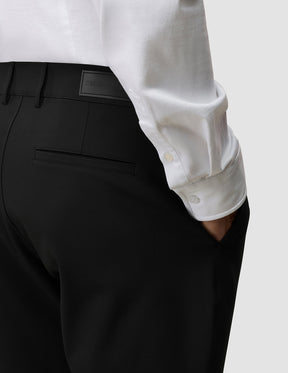 Essential Shorts Black