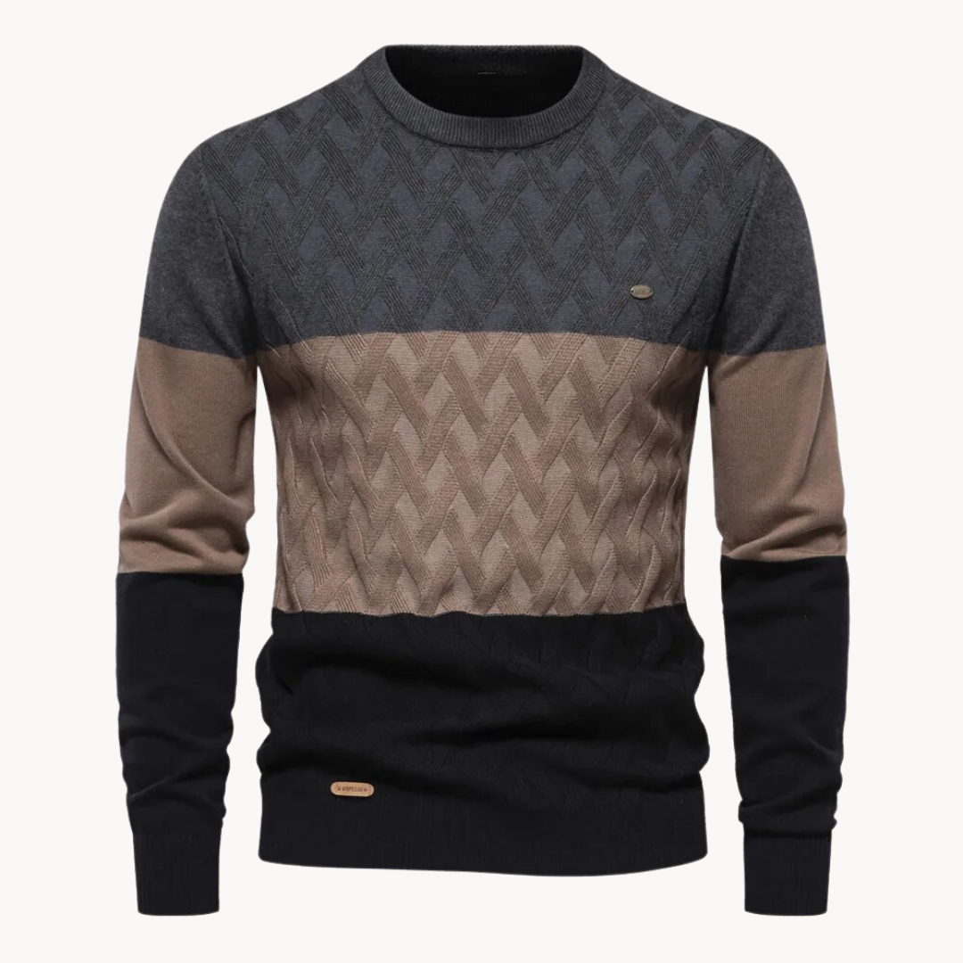 Verflochtene Essenz-Pullover