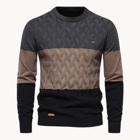 Verflochtene Essenz-Pullover