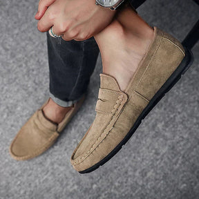 Herren Wildleder Slipper – Klassische Slip-On Slipper