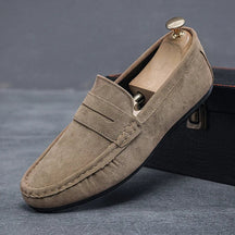 Herren Wildleder Slipper – Klassische Slip-On Slipper